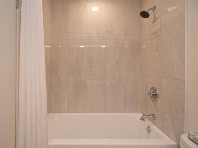 Hearthstone Lodge Loft, Village Centre, Private Hot Tub, Sleeps 6 Whistler Bagian luar foto