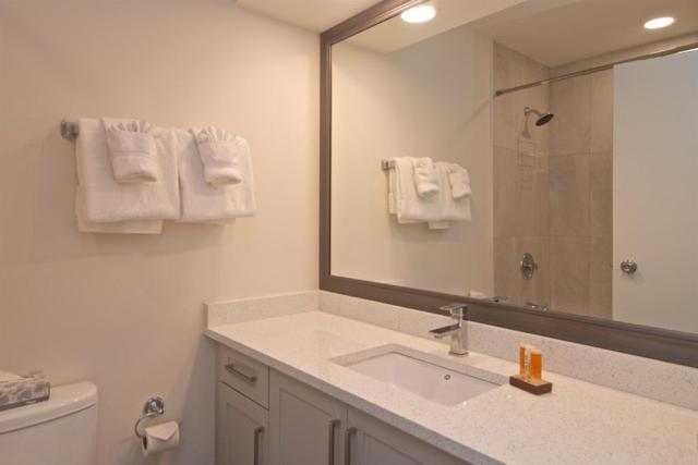 Hearthstone Lodge Loft, Village Centre, Private Hot Tub, Sleeps 6 Whistler Bagian luar foto